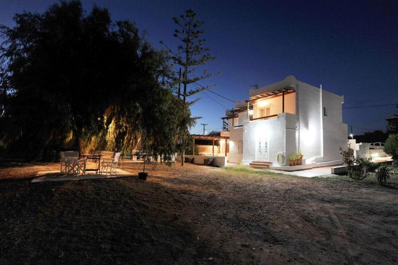 Finikas Studios Adamantas  Buitenkant foto